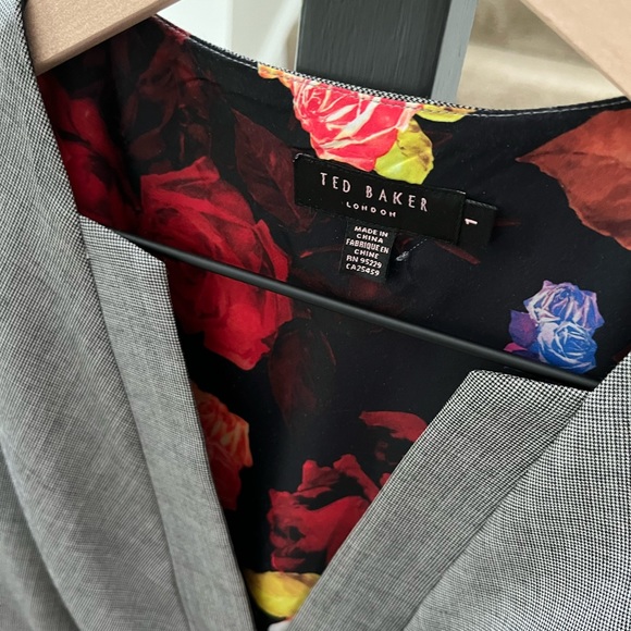 Gorgeous Ted Baker dress, size 1 (US 2) xsmall, excellent condition - Picture 3 of 12